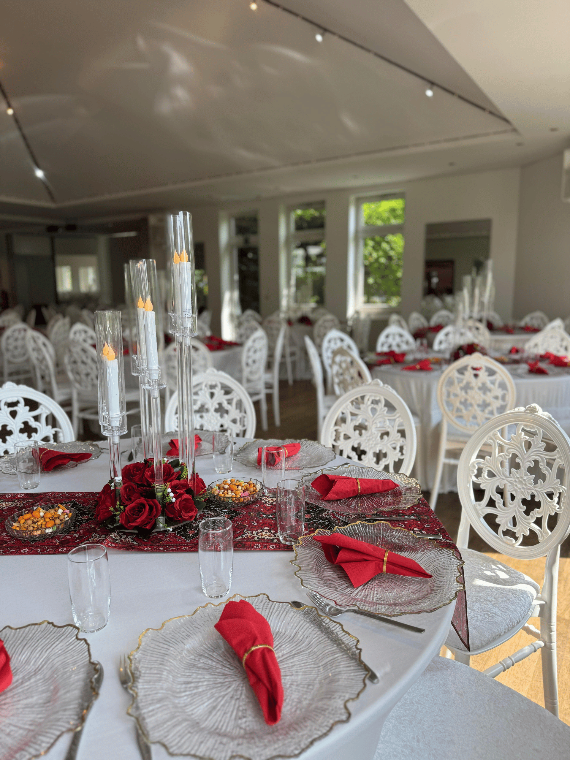 Hochzeitsaal Eventsaal Henna-Saal Warendorf - Firtina Partyservice und Catering Innenansicht